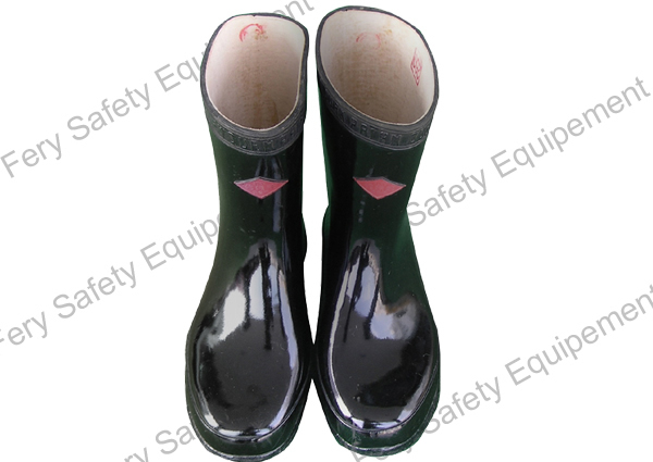 The electricity insulates boots