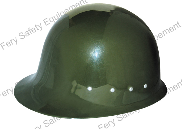 old-fashioned helmet